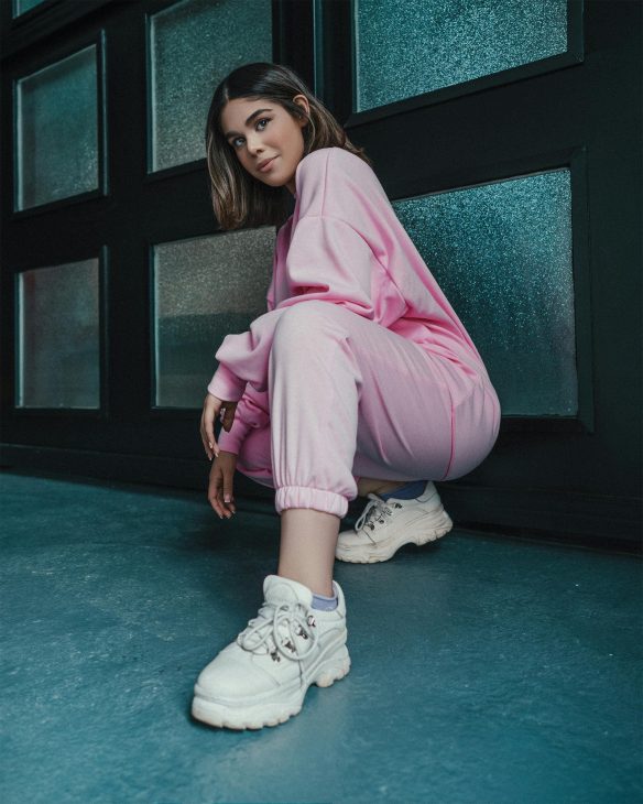 athleisure outfits